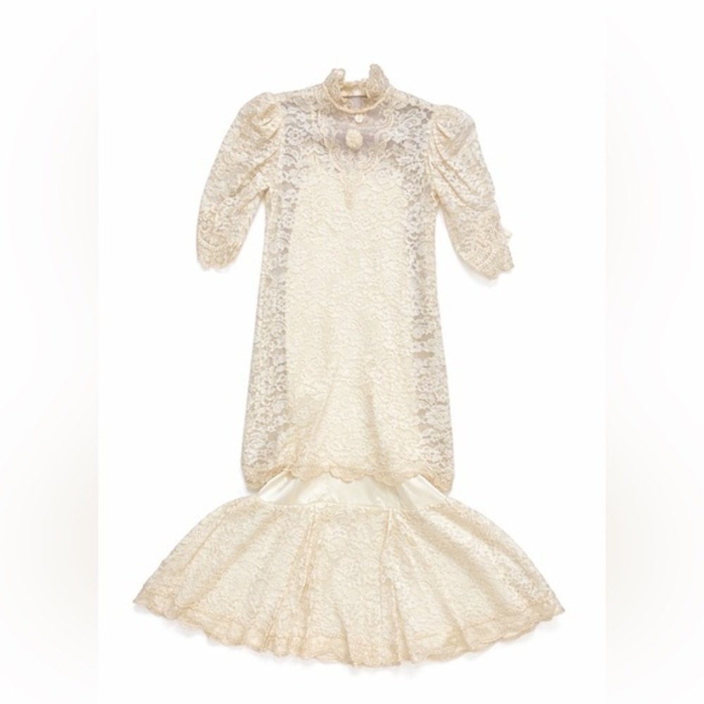 Vintage Lace Bridal Victorian Lined Wedding Dress Size 8